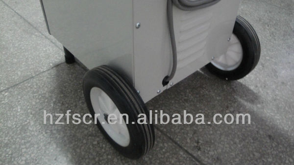 ポータブル除湿器車輪が付いている便利なデザインと固定ハンドル仕入れ・メーカー・工場