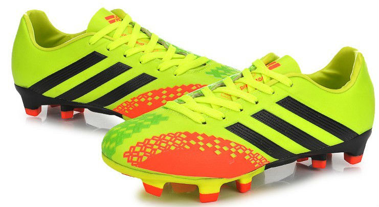 2013 hot sale OEM/ODM soccer shoes, retail or wholesale