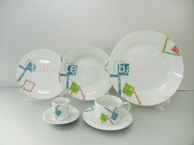 Dishwasher Safe Red Flower Designs Porcelain Painting Round Dinnerware Set/Flat Rim Shape Dinner