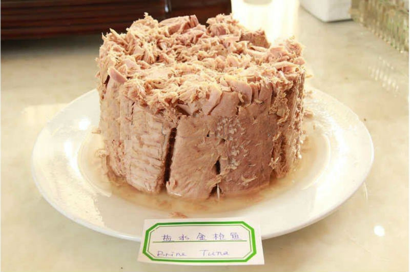 Freshly Canned Tuna Chunk in Oil