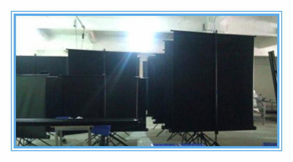tripod screen 13.jpg