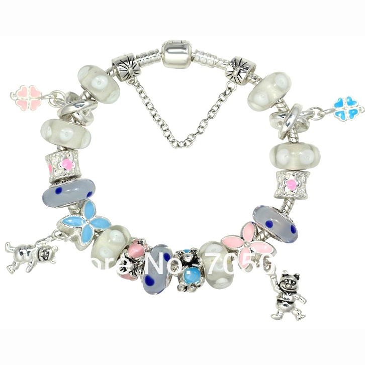 Christmas Day White and Blue Murano Glass Beads Bear and Clover Pendant Charm Beads European Bracelet ZF01 Christmas Day White and Blue Murano Glass Beads Bear and Clover Pendant Charm Beads European Bracelet ZF01