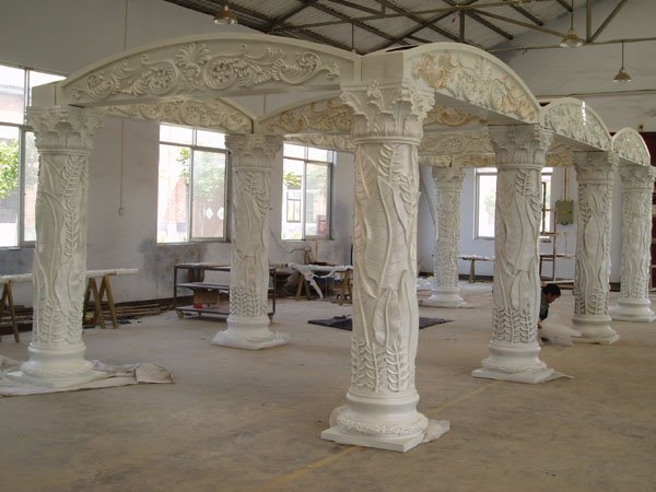 the big columns and straight crossbeams picture HYW3 the small column