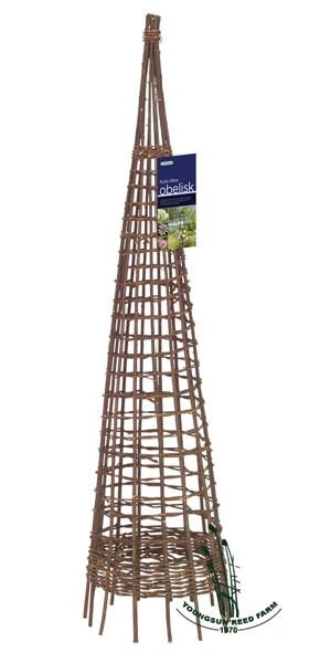 Rustic_garden_obelisks.jpg