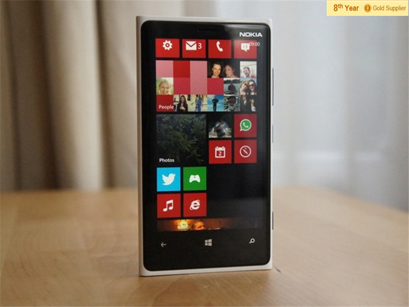 Nokia Lumia 920 (2)