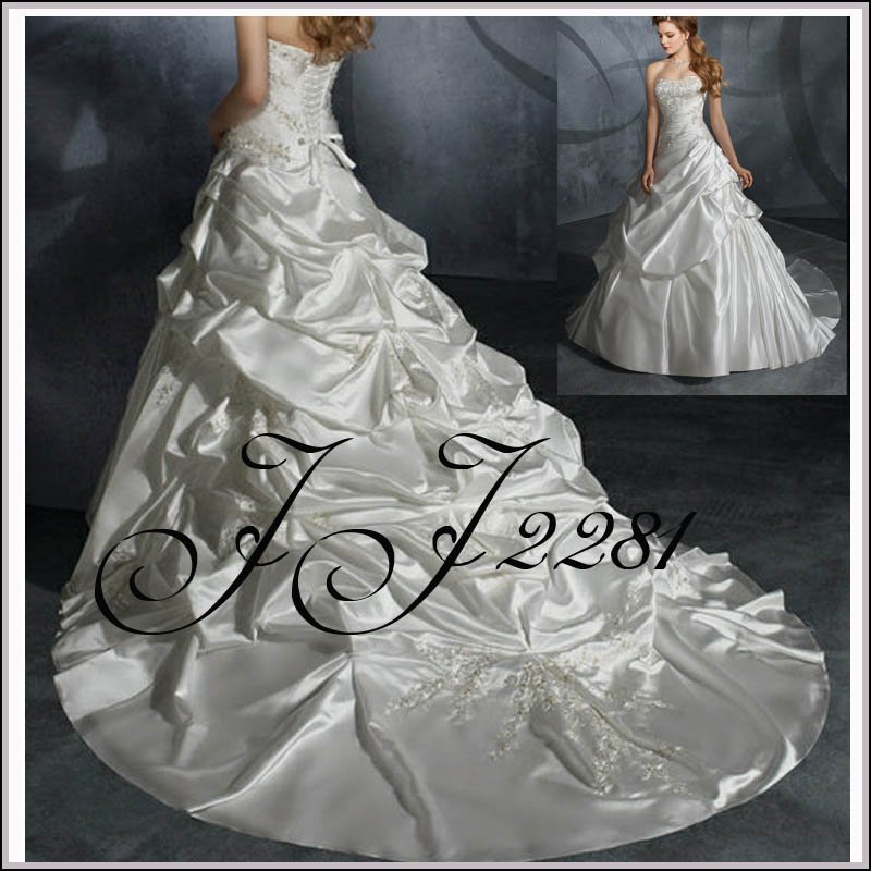 2011 newest arrival wholesale Drop shipping low price high quality Ball Gown 