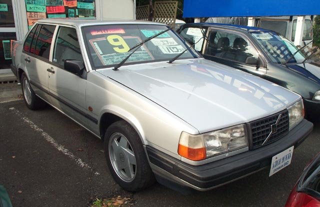 Used cars Volvo 940 Turbo saloon steering left hand drive cars second hand 