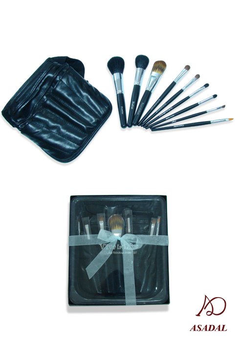 makeup gift sets. house 2010 Makeup Gift Set