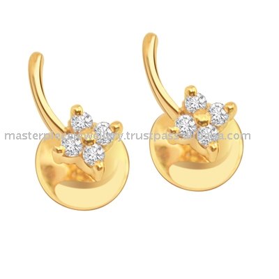 World Style: Gold Diamond Earrings