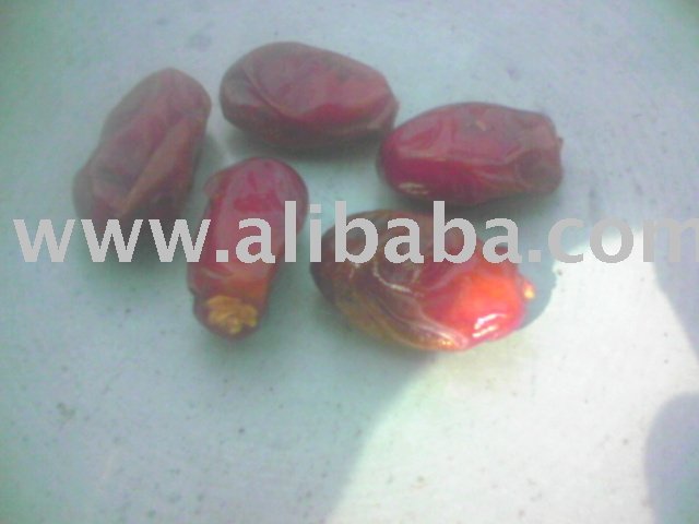 what are dates fruit. types of dates fruit.