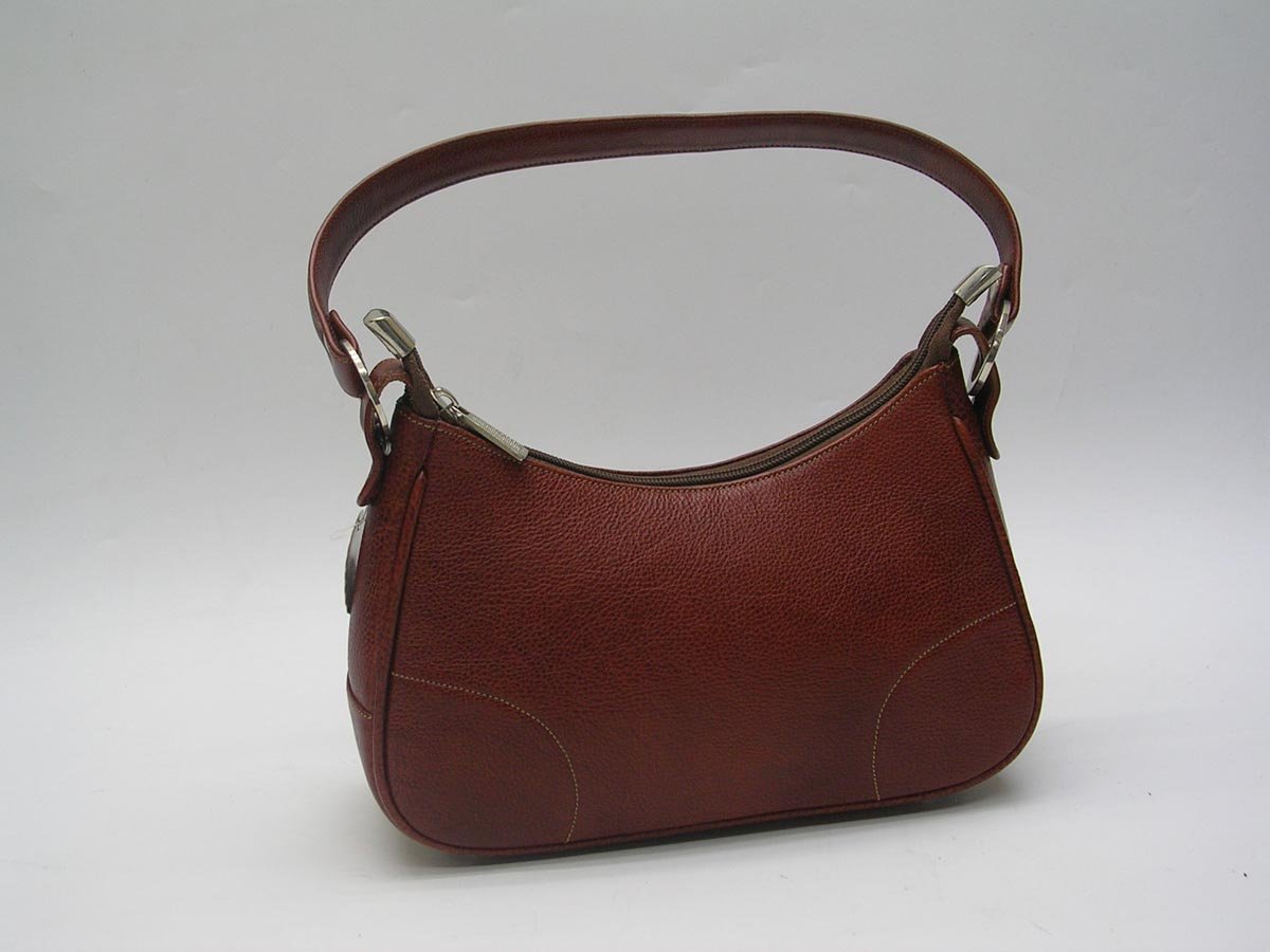 Leather handbag sale in Washington