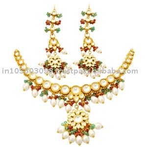 Kundan Pendants