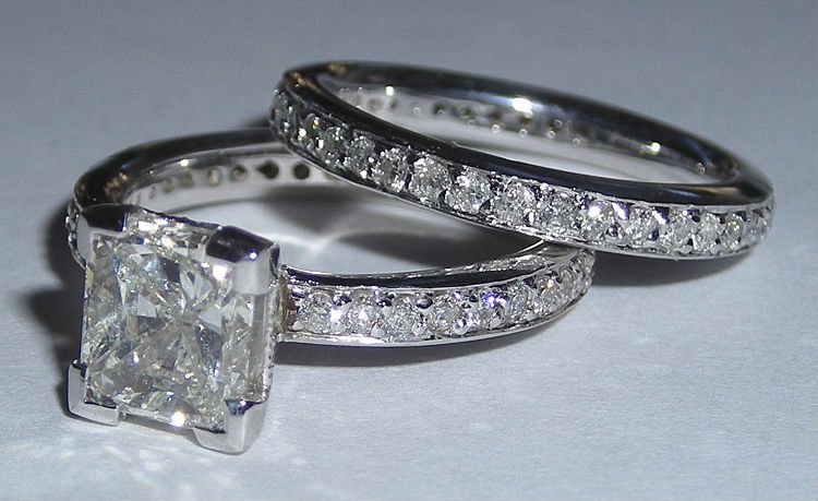 350 carats PLATINUM DIAMOND engagement wedding ring