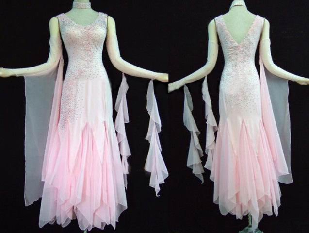 Acapulco Paradiso is a ballroom dress manufacturer with our own design
