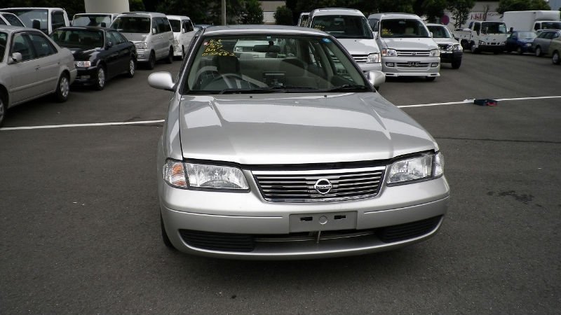 2001 japanese nissan used car