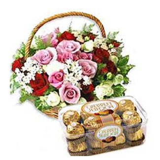 Mix_Flower_Basket_with_Chocolate.jpg