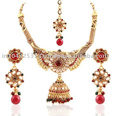Indian Costume Jewellry on Bollywood Gold Jewelry     Indian Gold Bridal Jewellery