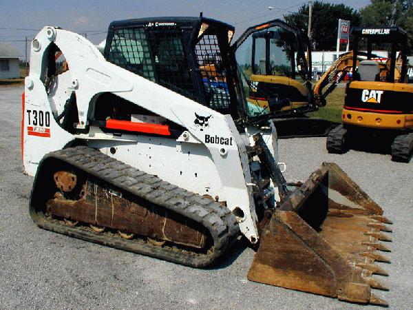 2004_Bobcat_T_300_81_H_P.jpg