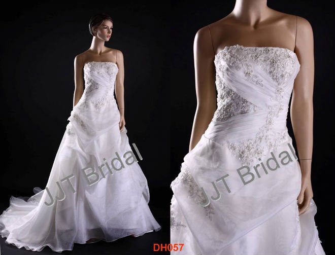 2011 the Most Popular Wedding dress with strapplessAline gown DH057