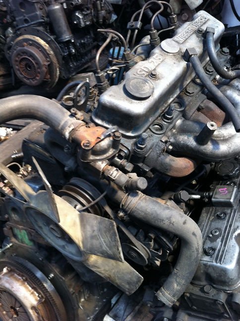 Motor nissan sd23 diesel #2