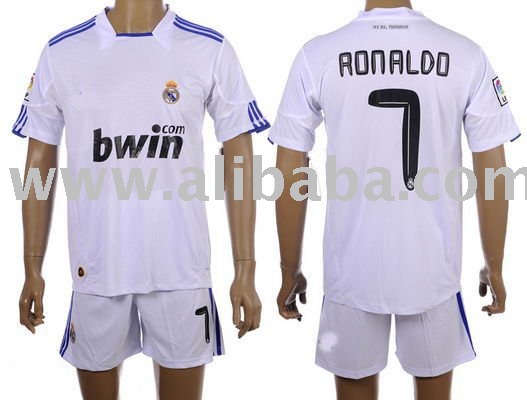 real madrid 2011 logo. real madrid logo 2011. real