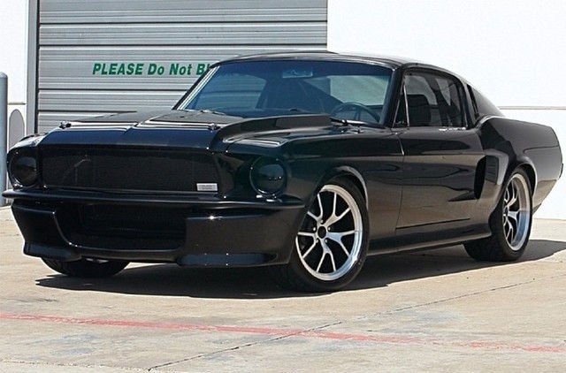 1967 Ford Mustang FASTBACK COUPE