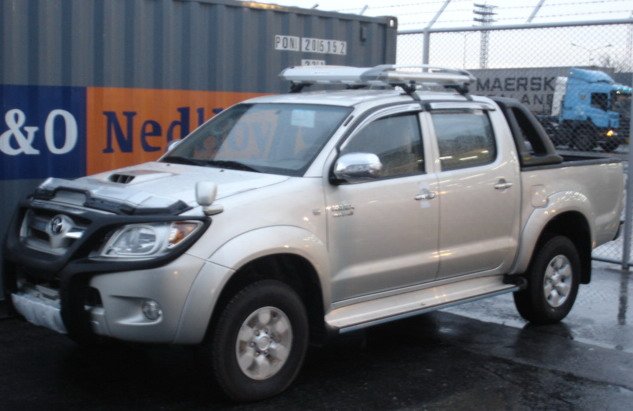 Toyota Hilux Vigo Interior. Buy and sell hilux vigo,