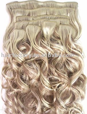 clip in hair extensions pictures. 20 Inch Wavy Clip In Hair