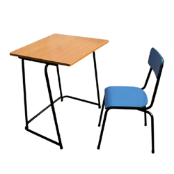 Chairs Desks on Desks And Chairs Student Desks And Chairs Classroom Desks And Chairs