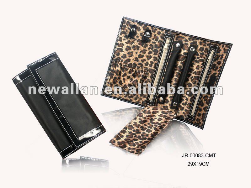 leather jewellery roll. You might also be interested in jewelry roll, leather jewelry roll, 