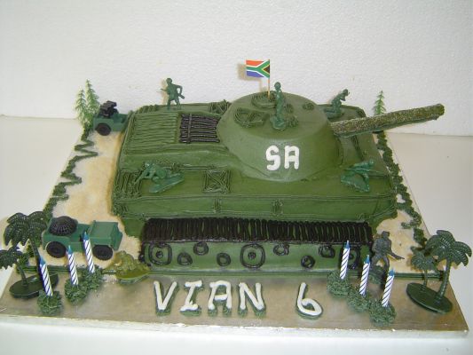 army tanks cakes. 301 Army Tank cakes for