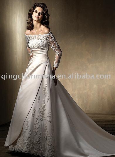Long Sleeve Bridal Wedding Dress A042 