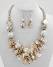 handmade seashell jewelry