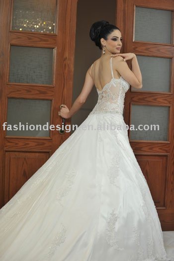 A105 2010 fashion designer lebanon bridal wedding dress