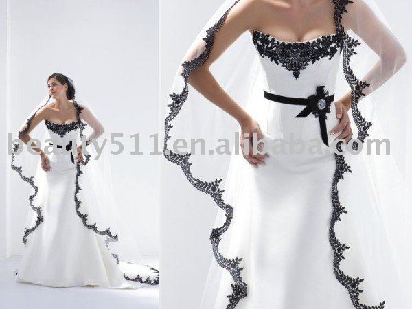 beautiful embroidery black lace wedding dressbridal dresswdx195