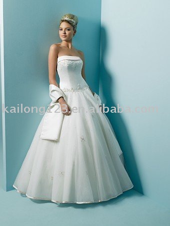 wedding dress designs 2011. vintage design 2011 hot sale
