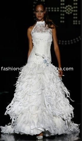 SWD1033 Stylish halter organza with feather wedding dresses
