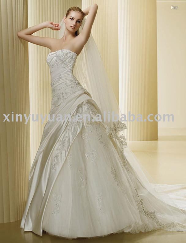 winter wedding dresses with veil