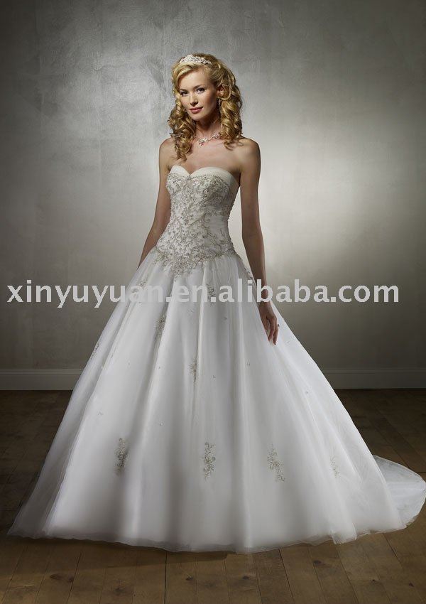 boutique strapless ball gown style custom tulle wedding dresses MLW119