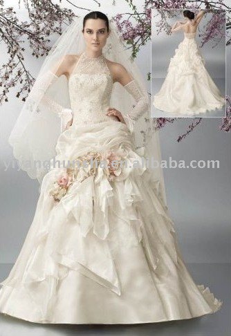 European style exquisite lace top ball gown Wedding Gown