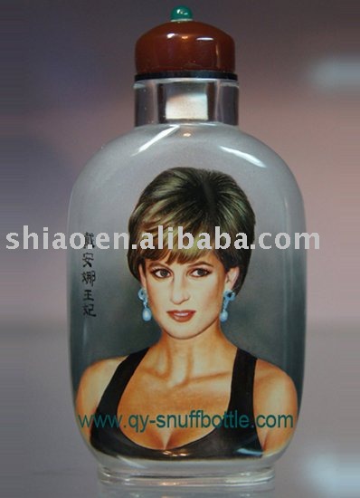 small crystal snuff bottle of jacking glass hookah base Princess Diana 