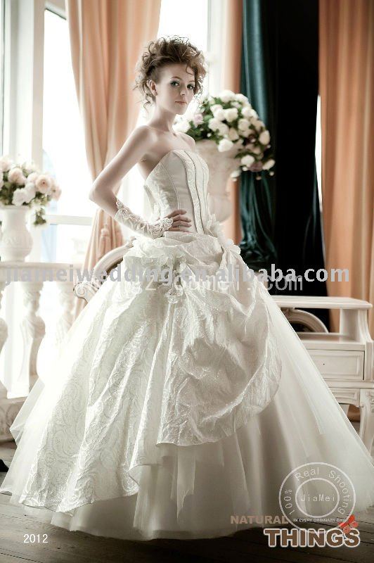 Appliqued bridal lace fabric marriage dress fairy princess dress wedding