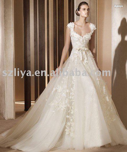 See larger image 2011 best selling wedding gown
