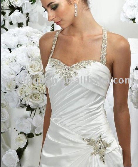 EFW510 Unique jeweled halter sweet heart pleated with train wedding dress