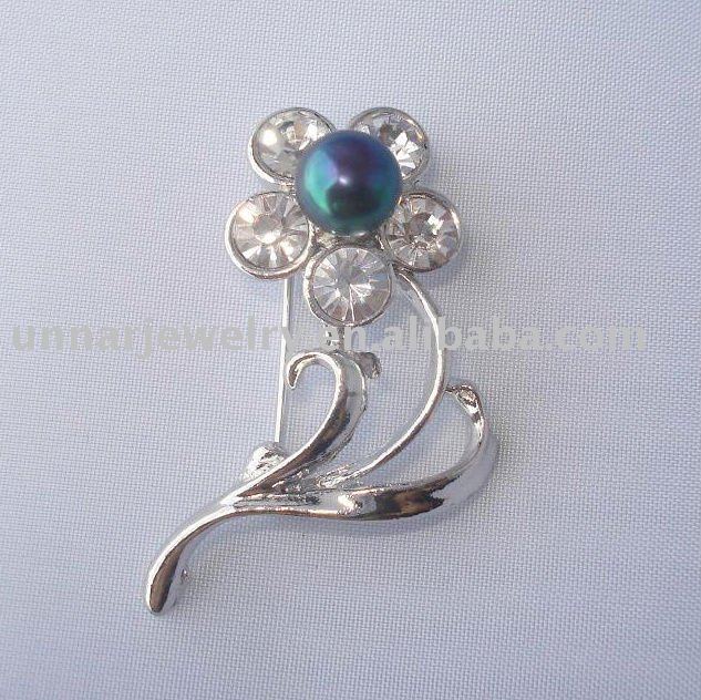 nice peacock pearl brooch wedding gift