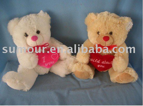 Valentines Day Bear Pictures. Saint Valentine#39;s Day Hug