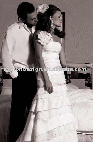 AWD145 2011 custom made satin beaded Lebanon wedding dress