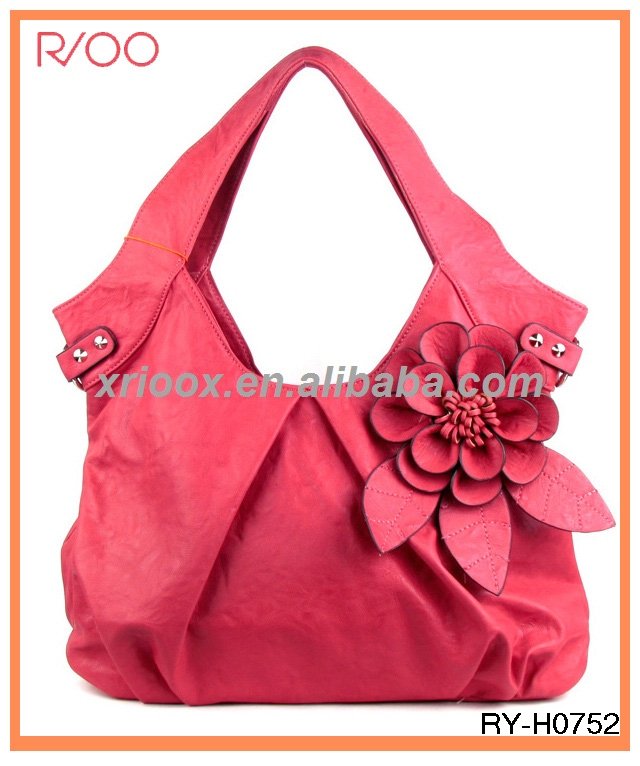 2011 Designer Handbag 1.2011