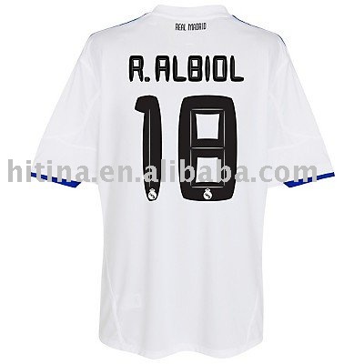 real madrid logo black and white. real madrid 2011 logo. real