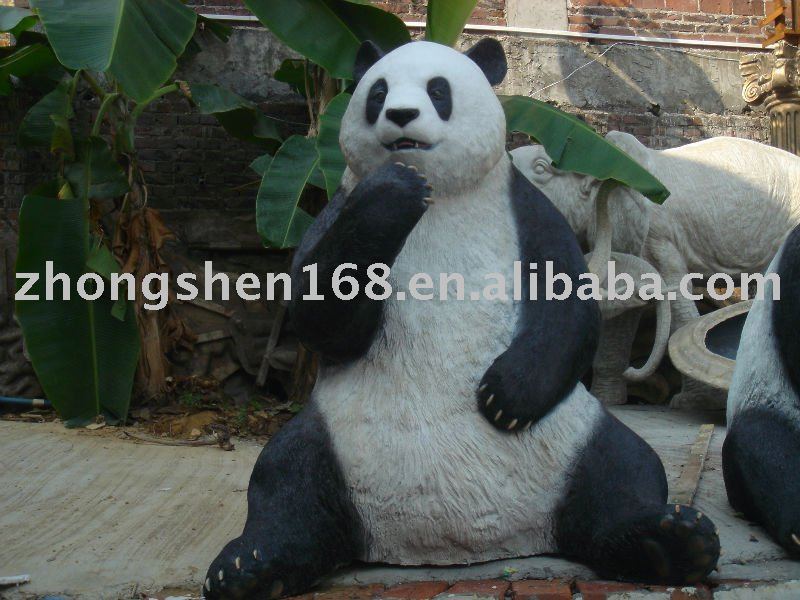 panda statue